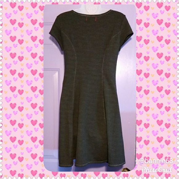 NWT MAX STUDIO WEEKEND BLK S/S SWING DRESS-SIZE XS - Picture 3 of 5